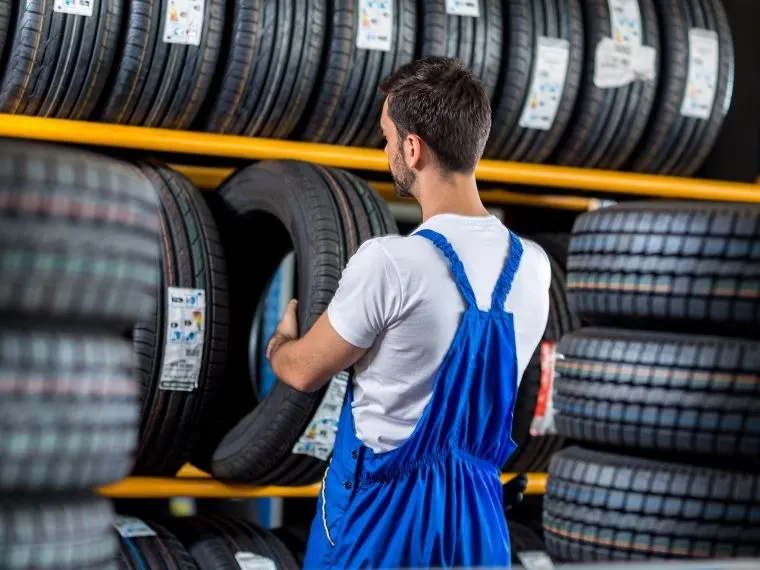 Kocaköy Oto Lastikçi